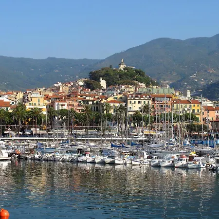 Lägenhet Alcazar Town Center Sanremo